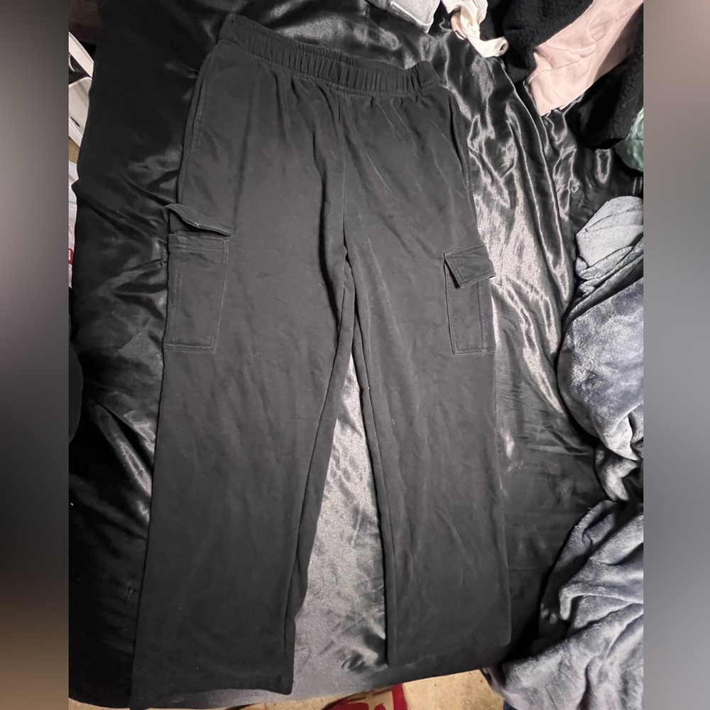 Automet (Amazon) Black Cargo sweat pants